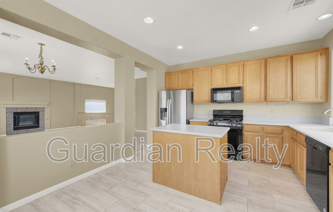 224 EMERALD VIS WAY