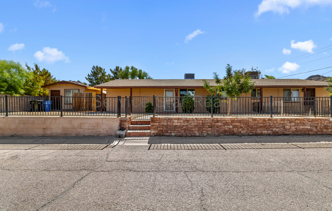 1226 E PURDUE AVE