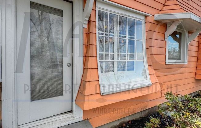 **COMING SOON** Spacious Windmill Studio Unit