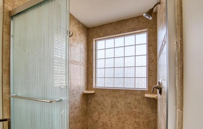 4 beds, 2 baths, 2,100 sqft, $3,500