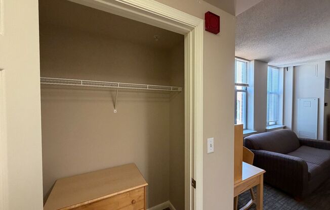 Studio, 1 bath, 530 sqft, $1,690, Unit T510