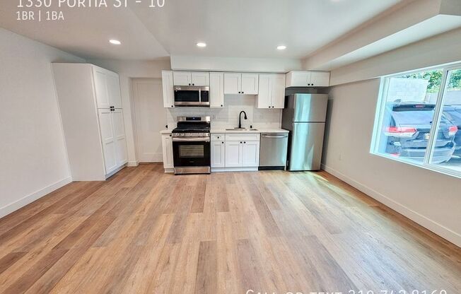 1330 PORTIA ST