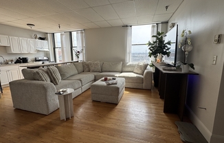 11 Lawrence St