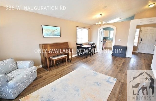 386 W INAUGURATION RD