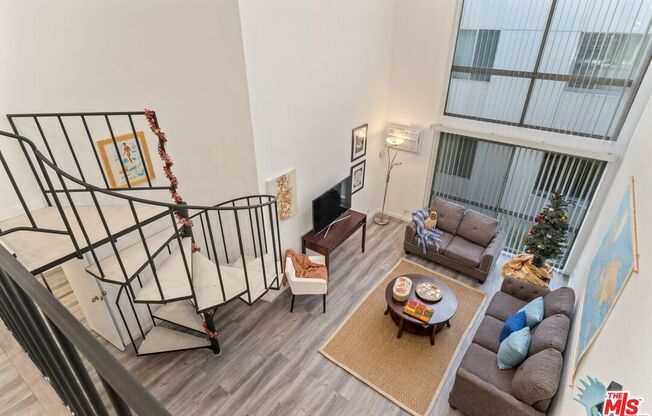 2 beds, 1 bath, 829 sqft, $3,499, Unit 328