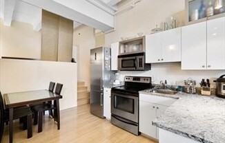 1 bed, 1 bath, 540 sqft, $3,050, Unit 524