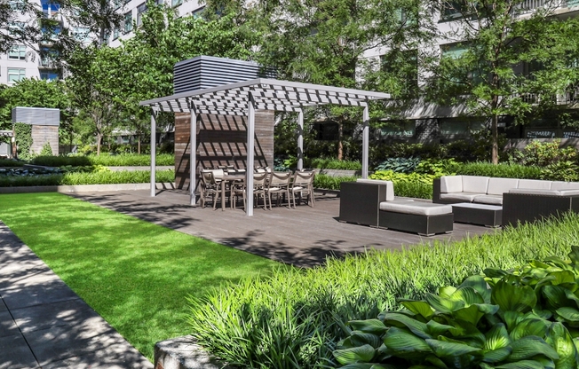 3 beds, 2 baths, 1,264 sqft, $4,495, Unit 209B