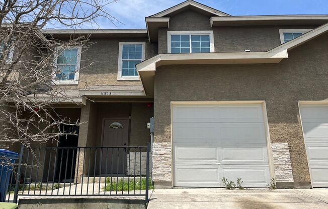 6313 Attucks Lane, San Antonio, TX. 78238