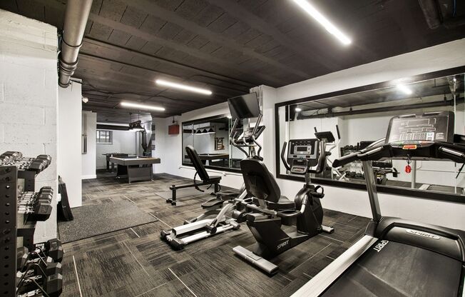 Studio, 1 bath, 405 sqft, $1,675, Unit 805