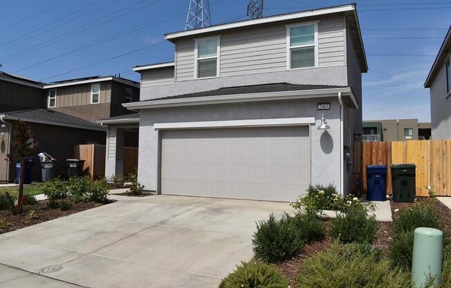 2465 PINEDA DR