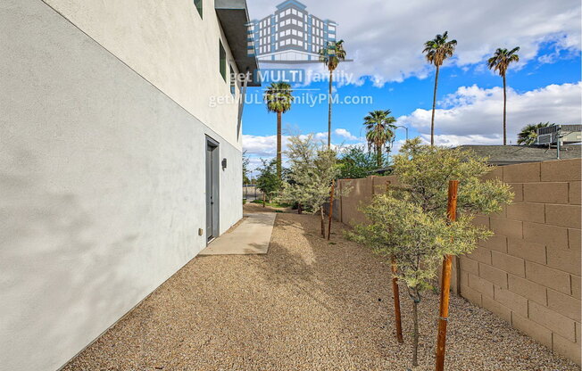 3 beds, 2.5 baths, 1,683 sqft, $2,850
