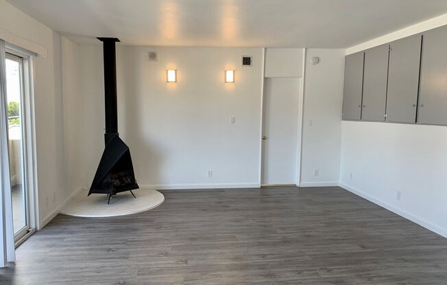 Studio, 1 bath, $1,990, Unit 8