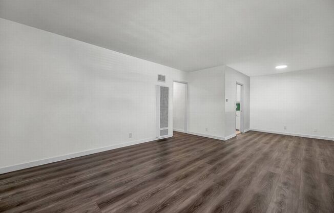 Large 1 bedroom with new floors!