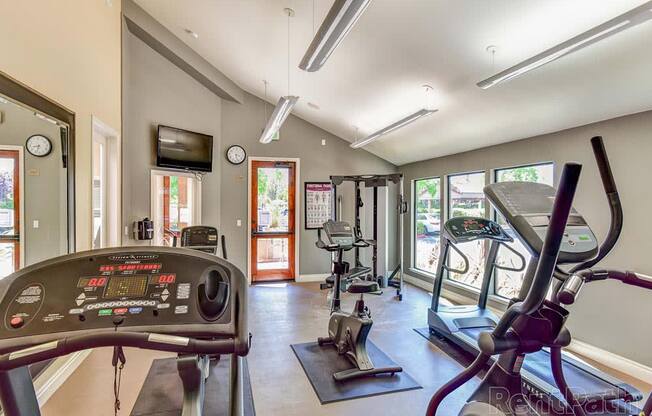 State Of The Art Fitness Center at Mission Sierra Apartments, Union City