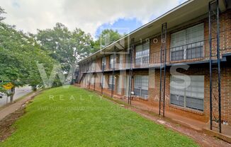 Savannah Square Apartments