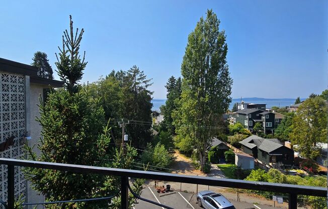 Tracy Ann Apartments