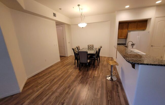 2 beds, 2 baths, $1,650