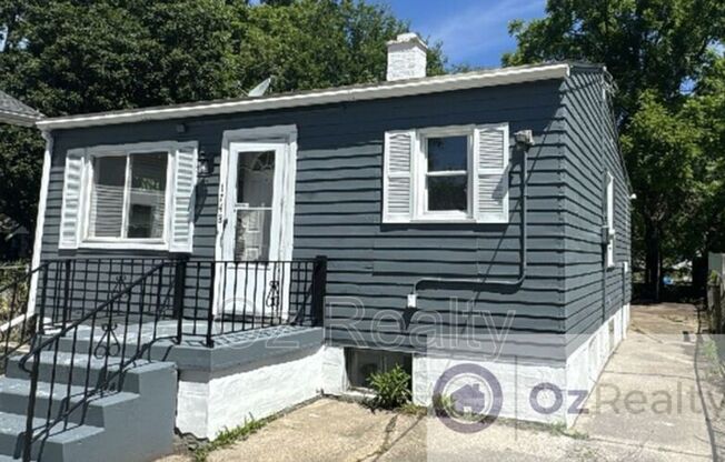 2 beds, 1 bath, 648 sqft, $975