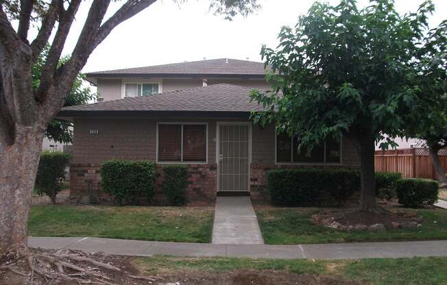Remodeled 2 bedroom 1 bath