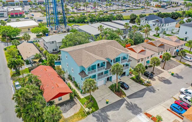 3 beds, 3.5 baths, $3,850