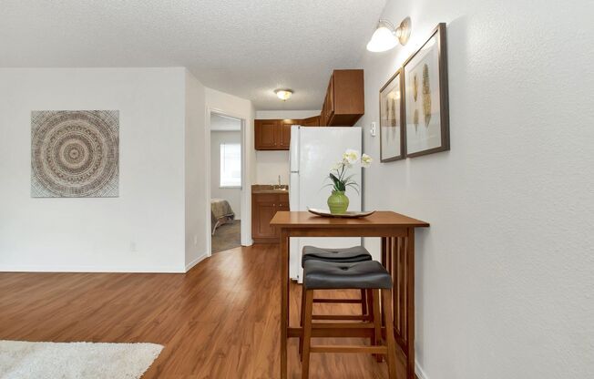 Come Live at The Firs! Economy 1 Bedrooms Near Hawks Prairie!