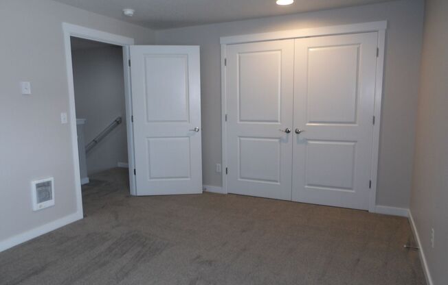 2 beds, 2.5 baths, 1,497 sqft, $2,395, Unit B3