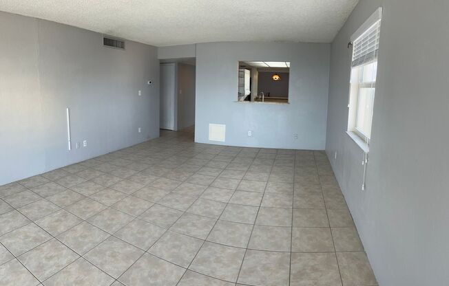 2 beds, 2 baths, $1,850, Unit Unit 501