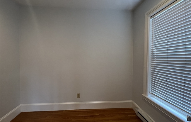 583 MASSACHUSETTS AVE