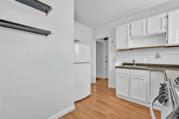 1 bed, 1 bath, $2,700