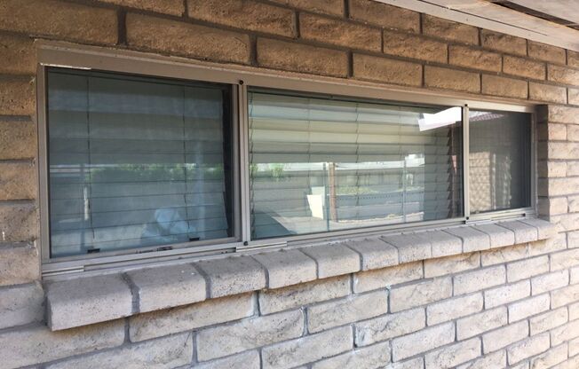 2 beds, 1 bath, 900 sqft, $1,699, Unit 3718 E Glenrosa Ave #3