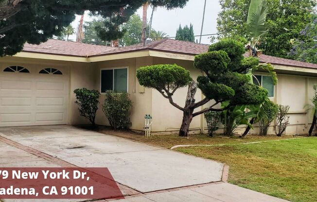 Classic Comfort Meets Mountain Backdrop at 1079 New York Dr