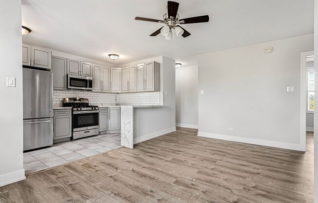 1 bed, 1 bath, 420 sqft, $1,750, Unit 601