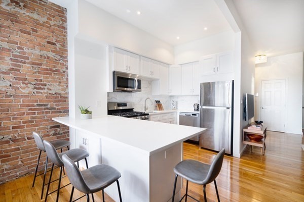 129 WEBSTER ST
