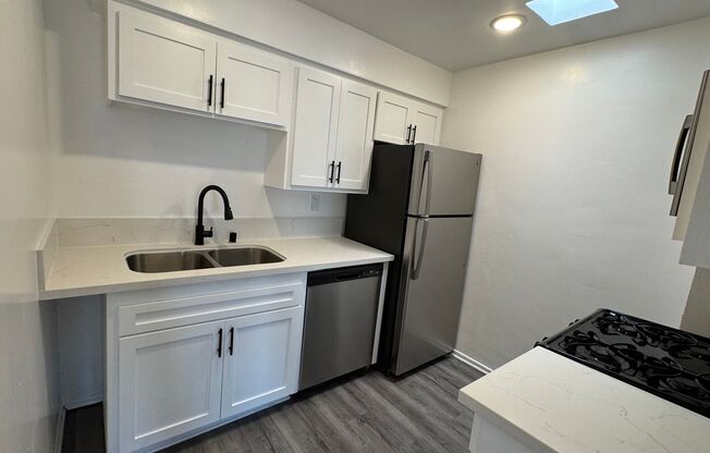 3 beds, 1 bath, 1,250 sqft, $2,398, Unit 309