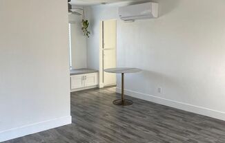 1 bed, 1 bath, $2,195, Unit # 9