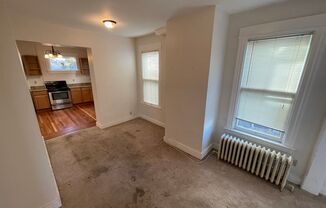 2 beds, 1 bath, $1,450, Unit 1st Floor