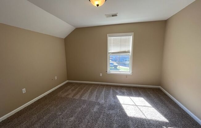 Renovated 4 Bedroom 2.5 Bath Home for Rent!