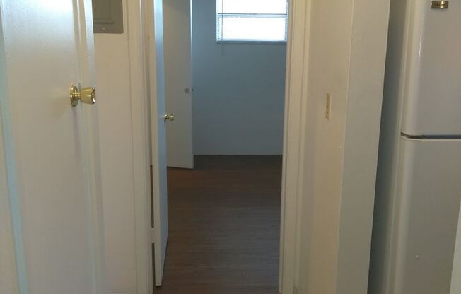 1 bed, 1 bath, 800 sqft, $1,600, Unit 3