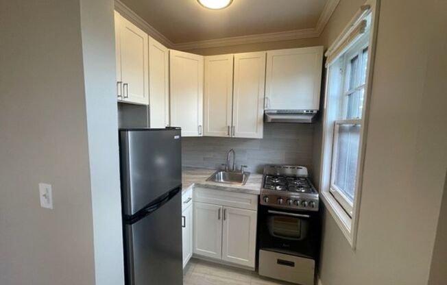 1 bed, 1 bath, $1,299, Unit 404