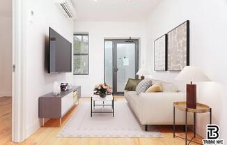 1068 PUTNAM AVE