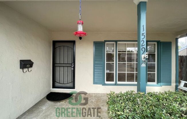 3 BEDROOM 1 BATH HOME IN MODESTO!!