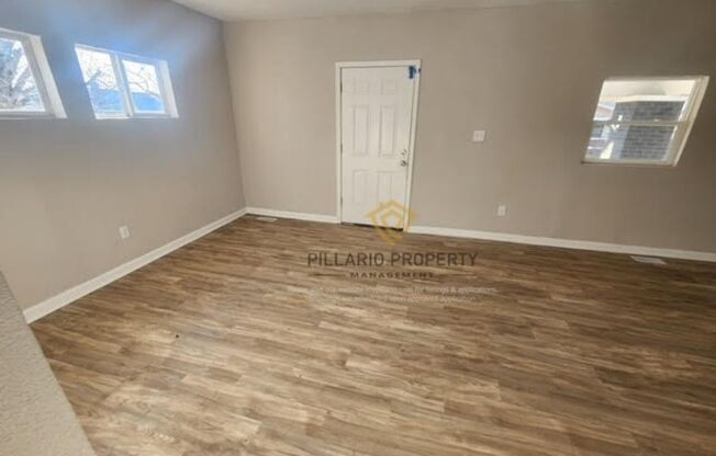 $500 OFF MOVE-IN SPECIAL!!! Woodruff Place 3 Bedroom / 1.5 Bath Home!