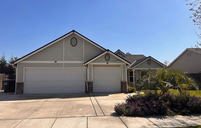 Beautiful home for rent in Visalia!