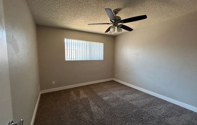 859 S Extension Rd, Mesa, AZ 85210