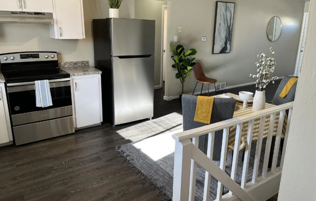 1402-1404 East 14th St.