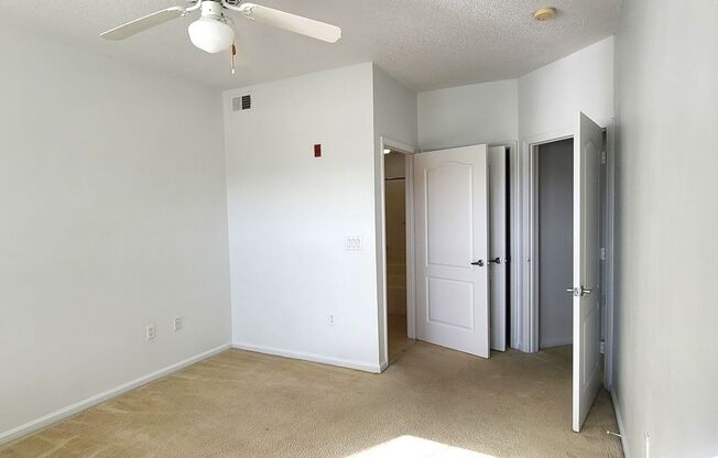 2 beds, 2 baths, $1,950, Unit Unit # 109