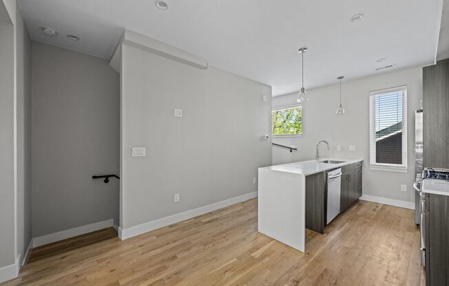 1 bed, 1.5 baths, 748 sqft, $1,650, Unit 5165 W 10th Ave