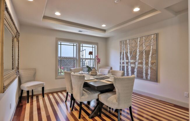 Saratoga 5 Bedrooms with Free Electricity from Solar System