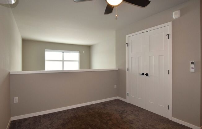 1 bed, 1 bath, 816 sqft, $1,970, Unit 5604-407