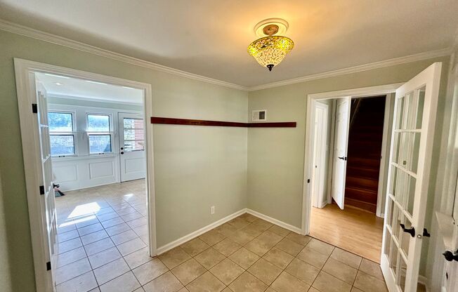 Amazing Home in Tahoma Terrace!